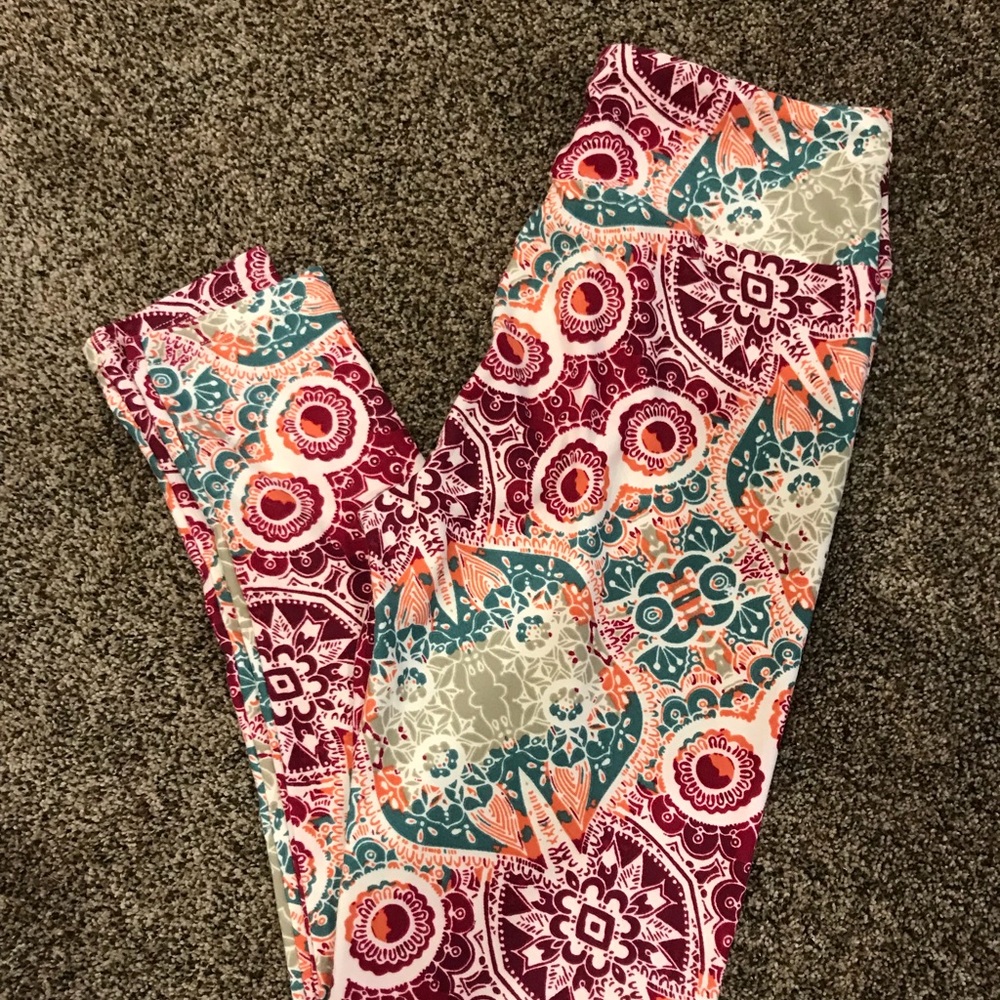 LuLaRoe OS Leggings NWOT